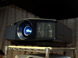 き*ろ様 ソニー/プロジェクター/VPL-VW245 /B品 VPL-VW245 | ビデオプロジェクター | ソニー