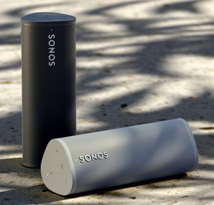 SONOS、小型スマートスピーカー「Roam」。Wi-FiとBluetoothを自動切替 