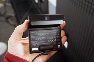 BRAVIA CAM カメラ CMU-BC1M ソニー　テレビ　付属品　TV レビュー】ブラビアがカメラで賢くなる!? ソニー「BRAVIA CAM