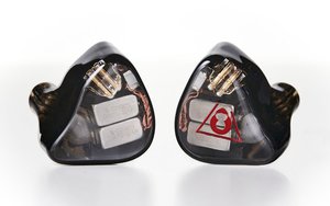 地球世界、独自開発品含む16BAドライバー搭載カナル型イヤホン