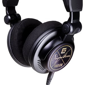 ULTRASONE、開放型として再調整したモニターヘッドホン