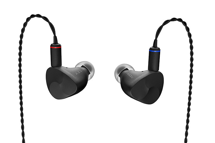 AZLA、TANGZUとコラボしたハイブリッドイヤホン「NOIR BLANC