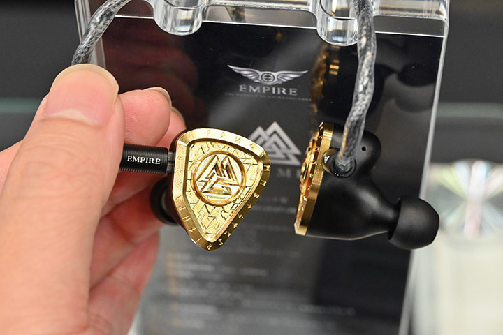 ほぼ新品 AuR Audio Aehta おまけでイヤピ多数 付属品完備 AUDIO-TECHNICA|ワイヤレスイヤホン|HARDOFFオフモール（オフモ