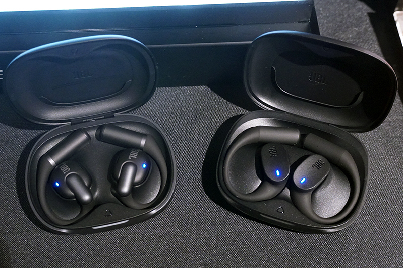 JBL、“ながら聴き”イヤホンのフラグシップ「Sense Pro」8/29