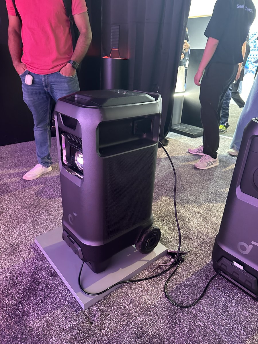 【新品未使用品】スマートプロジェクター IFA＞スマートプロジェクター新製品まとめ。XGIMI、JMGO