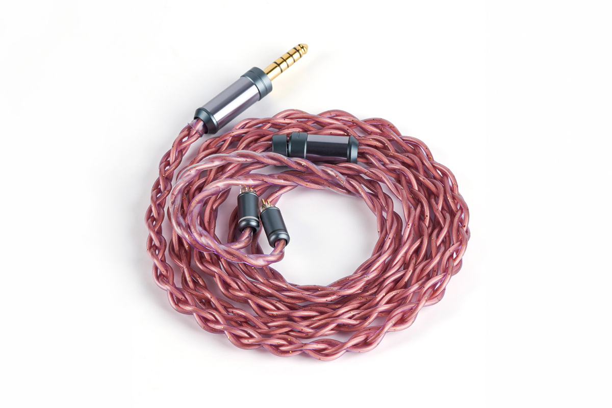 �C���z���P�[�u���u5A plus Ultra�v�̊O��