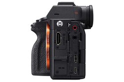 ソニー、4K120p対応の動画向けフルサイズミラーレス「α7S III