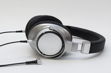 Audio Technica オーディオテクニカ ATHCK7ASV Titanium In Ear Headphone ヘッドフォン - Silver ハイレゾが普及したいま、改めて見直す\u201c原音忠実\u201d － Sound Reality