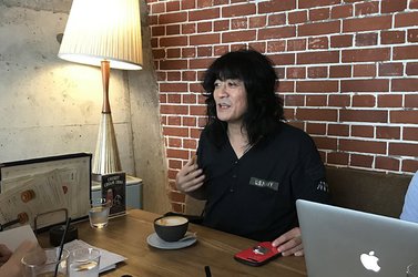 マクロス7 歌バサラ が オンキヨーの 熱気バサライヤモニ でライブする 福山芳樹さんインタビュー 3 3 Phile Web