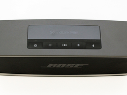 ボーズBluetoothスピーカー“兄弟対決”。最上位「SoundLink III」と小型の「SoundLink Mini II」を比較 (1