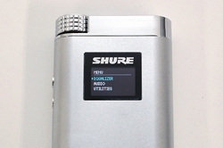SHA900　SHURE ポータブルアンプ　ポタアン 純正ならでは”の音質とは？ SHURE人気イヤホン×ポタアン「SHA900