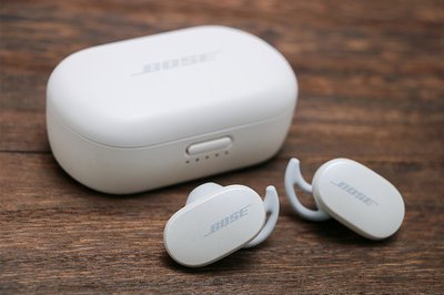 【新品未開封】ボーズ　QuietComfort Earbuds　白