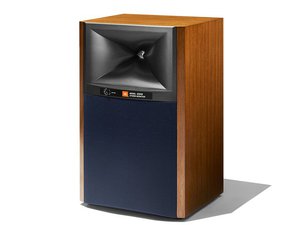 小さくとも驚きの満足感、JBLの新スタジオモニター「4309」は