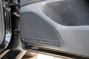 挿すだけ”仮想アース「Crystal Ep」はヘッドホン＆カー