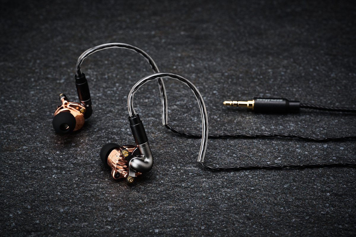 Acoustune「HSX1001 Jin-迅-」レビュー。金属だからこそ到達できた孤高