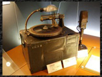 �g�ʉ������h���L�^�����̂́ADENON�i�d���j�̉~�՘^���@������