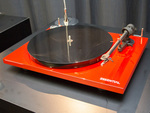 Pro-Ject�A�x���g�h���C�u�����̃��R�[�h�v���[���[����@�uEssential III�v�[ 42,000�~�O��