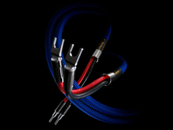 �]�m�g�[���A7N�N���X���Ȃǐ���5��̃n�C�u���b�h�X�s�[�J�[�P�[�u���uGrandio SP-1�v