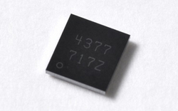 AKM�ADSD�Đ��Ή��̃w�b�h�z���A���v����DAC�uAK4377�v�B�X�}�z��DAP����