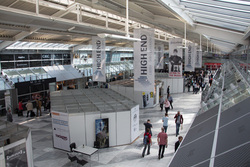 �yHIGH END�z���{�u�����h���V���f���𑱁X��I�B�����ł̓W�J�͂ǂ��Ȃ�H