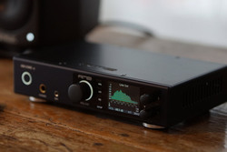 �V���^�b�N�X�W���p���AOTOTEN 2018�ɍŐVDAC/�w�b�h�z���A���v�uADI-2 DAC�v���o�W