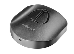 audioquest��BT���V�[�o�[����USB-DAC�uBeetle�v�����������B���ʂ̎���ɂ��