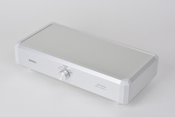 �X�y�b�N�A5��̋@����͂�ؑ։\�ȃC���v�b�g�Z���N�^�[�uH-SL5�v