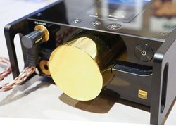 ��IFA���\�j�[�̒��W���|�[�^�u���v���[���[�uDMP-Z1�v�͌����I�ɂނ��남�������H �J���҂��S�e�����