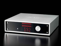 M2TECH���i��p���ăr�[�g���Y�Ȃǂ�EQ�J�[�u��T������C�x���g��9��9���J��