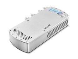 CHORD�ADAVE�Ƃ̑g�ݍ��킹��z�肵���X�e���I�E�p���[�A���v�uEtude�v�B��75���~