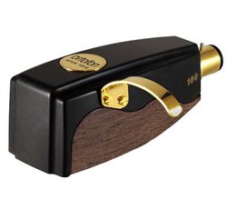 �I���g�t�H���A����250��100���N�L�O�J�[�g���b�W�uThe SPU Century�v