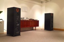 iFi���A�R���o���i�������钊�I����I �g�b�v�E�C���O�����11��17���E18���ɊJ��