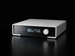 M2TECH�A�J�[�g���b�W���Ƃׂ̍��ȃp�����[�^�����ɑΉ�����t�H�m�C�R���C�U�[�uNASH�v