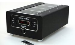 �A�N�V�X�A��GRANDINOTE�̎�舵�����J�n�BA��/���A�҂̓Ǝ���H�ɂ��A���v3���i��W�J