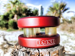 DMDS�A�q��@�O���[�h�����̗p�̃^�[���e�[�u���p�C���V�����[�^�[�^�X�^�r���C�U�[