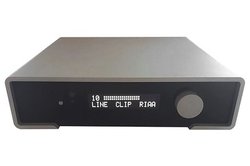 M2TECH�A�f�W�^���E�t�H�m�C�R��ADC�̐V����uJoplin MkIII�v�B768kHz�o�͂�V�J�[�u�ɑΉ�