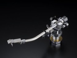 �u�G�� analog�v�ŐV���͖��������I ���ڂ̃T�G�N���g�[���A�[���uWE-4700�v���ǂ������������r���[