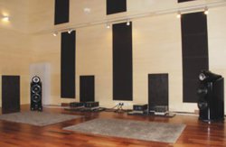 �t�F�[�Y���[�V�����A����J�̎������Łu���ʎ�����v�B4��29������3���ԁA�e��3��