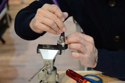 �I���C�f�d�C�������܂ŃT�|�[�g�A�d���P�[�u������u�K��|�[�g