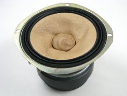 �I���L���[�A�V�\���ō������������U���J���B�u�c�Ƃ̃X�s�[�J�[���Ƃւ̉�A�i�߂�v