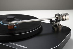 Thales Tonarm�A�g���b�L���O�G���[0.006���̃g�[���A�[���uSTATEMENT�v