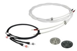 �A���_���e�����S�A�������i�݂��o���T�[�r�X���g�[�B�ݏo�_���̑����Ȃ�