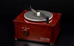 �A�C�R�[���A�o�L���[�������R�[�h�N���[�i�[�ȂǃI�[�f�B�I���i�̐��Y���X�����ŏI��