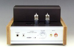 �����d�q�A�^��ǃA���v�g���L�b�g�uSE-70TH�v�B60�N��̃P�[�X�f�U�C�����p��