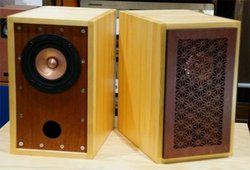 ���Y�I�[�f�B�I�u�����h�u���W�J�m�[�g�v�A�a���V�R�؃X�s�[�J�[�L�b�g�u�i�`�������E�b�h�V���[�Y�v