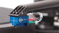 KUZMA�A�������ȃA���~���^�J���n�E�W���O��MC�J�[�g���b�W�gCAR�V���[�Y�h4���f��