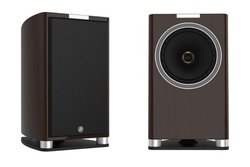 Fyne Audio�A�����h���C�o�[�̗p�̃u�b�N�V�F���t�X�s�[�J�[�uF701�v