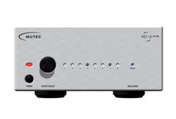 MUTEC�A���x������ɒǂ�����10MHz�N���b�N�W�F�l���[�^�[�uREF10 SE120�v�B�h�C�c������OCXO�𓋍�