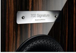 B&W�A�V�X�s�[�J�[�u700 Signature�v��7/31�����B�t���A�^�u702�v�ƃu�b�N�V�F���t�^�u705�v