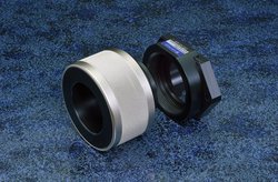 �I�[�f�B�I���v���X�A�d���P�[�u���ւ̃m�C�Y���z������t�B���^�[